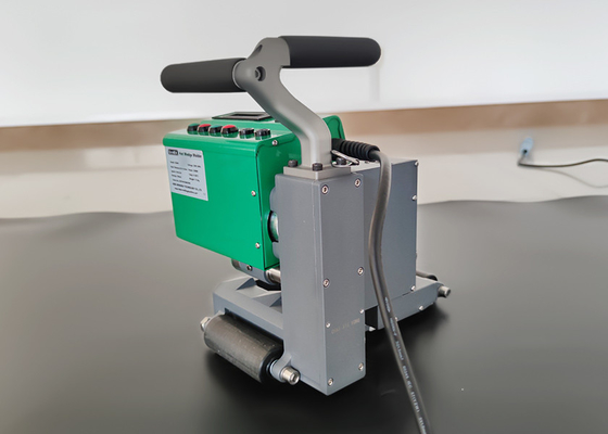 เครื่องเชื่อมแผ่นใยสังเคราะห์ 2100W กำลังสูง สำหรับแผ่นรองบ่อ HDPE หนา 0.8-3.0 มม.