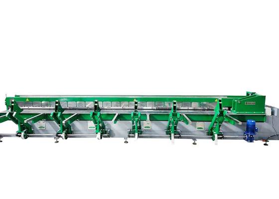 เครื่องเชื่อมแผ่นพลาสติกมาตรฐาน DVS, เครื่องเชื่อมฟิวชั่นแบบแผ่น 4 เมตร