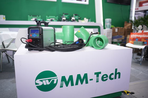 อัตโนมัติหลายฟังก์ชัน 220V 2.2kW PE ท่อ Electrofusion เครื่องปั่น