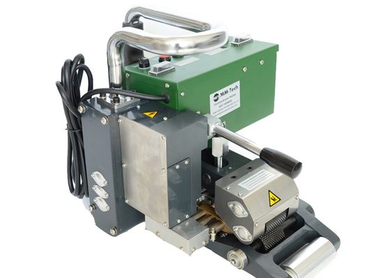 1800W Hdpe Geomembrane Hot Wedge Welder อัตโนมัติสำหรับ 1.0-3.0 มม. SWT-NS900D