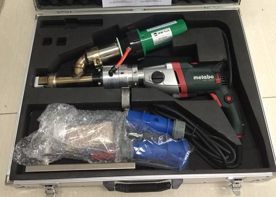เครื่องเชื่อมปืนความร้อนพลาสติกอัดขึ้นรูป 3400W สำหรับการเชื่อมพีวีซี Geomembrane