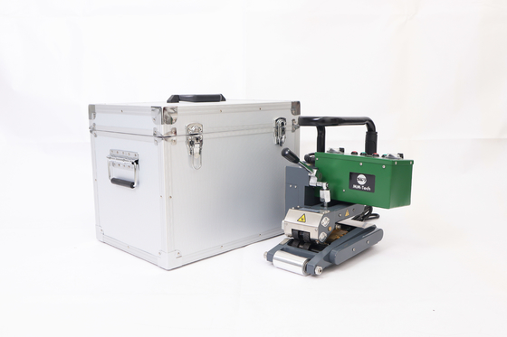 220V Digital Display Hot Wedge Geomembrane Welder สำหรับการขุด