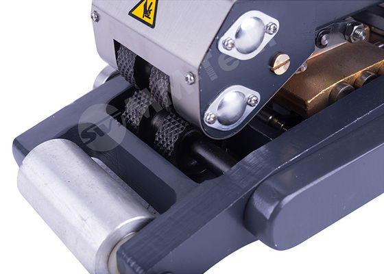 การเชื่อม Polyethylene Geomembrane Hot Wedge Welder พร้อมจอแสดงผลดิจิตอล