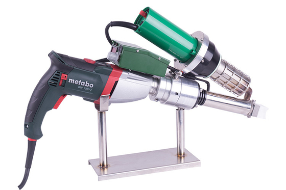 8-40mm PP PE พลาสติกมือ extrusion Welder 3400W 3/4mm แผงผ่า